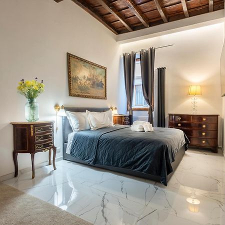 Daphne Trevi Suites Rome Exterior photo