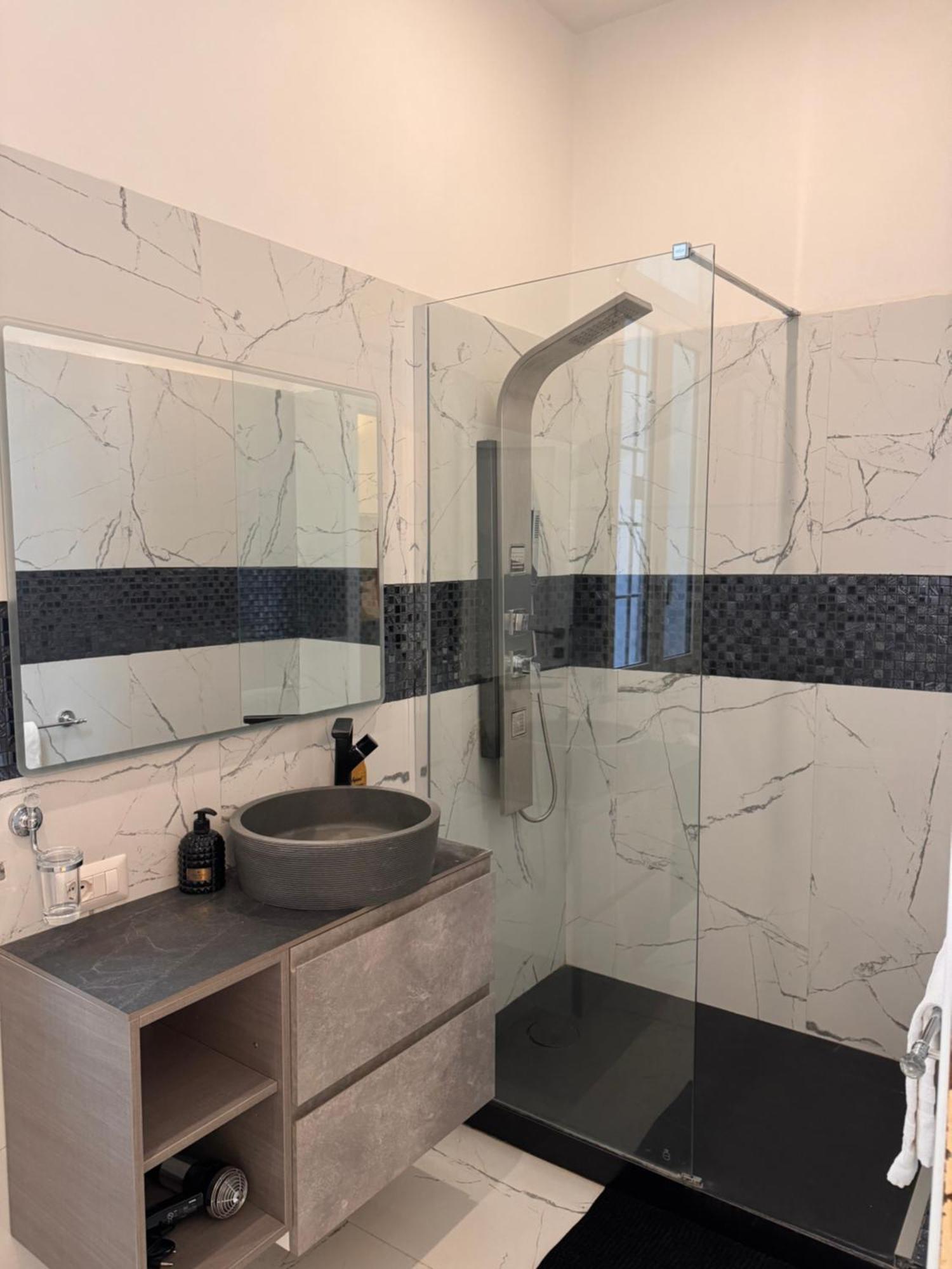 Daphne Trevi Suites Rome Exterior photo
