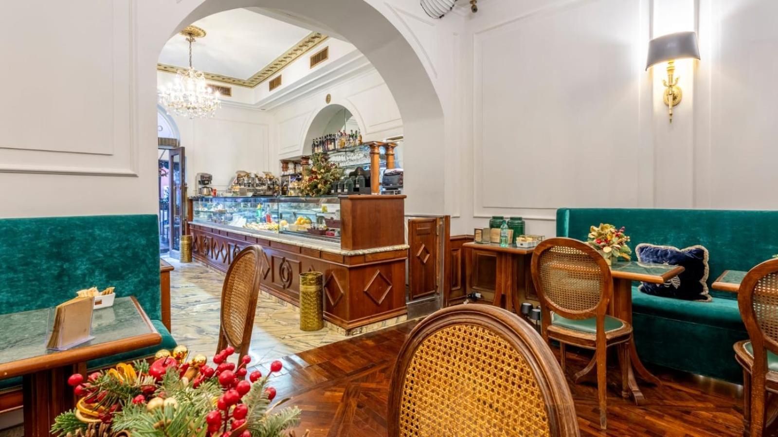 Daphne Trevi Suites Rome Exterior photo